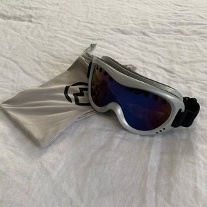 OutdoorMaster Kids Ski Goggles